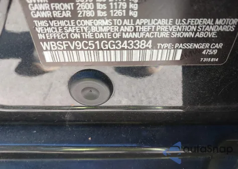 2016 BMW M5 z USA, uszkodzony, nr VIN WBSFV9C51GG343384